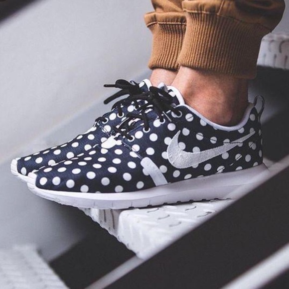 polka dot roshe